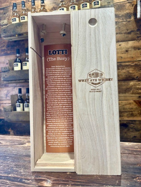 Wooden display box